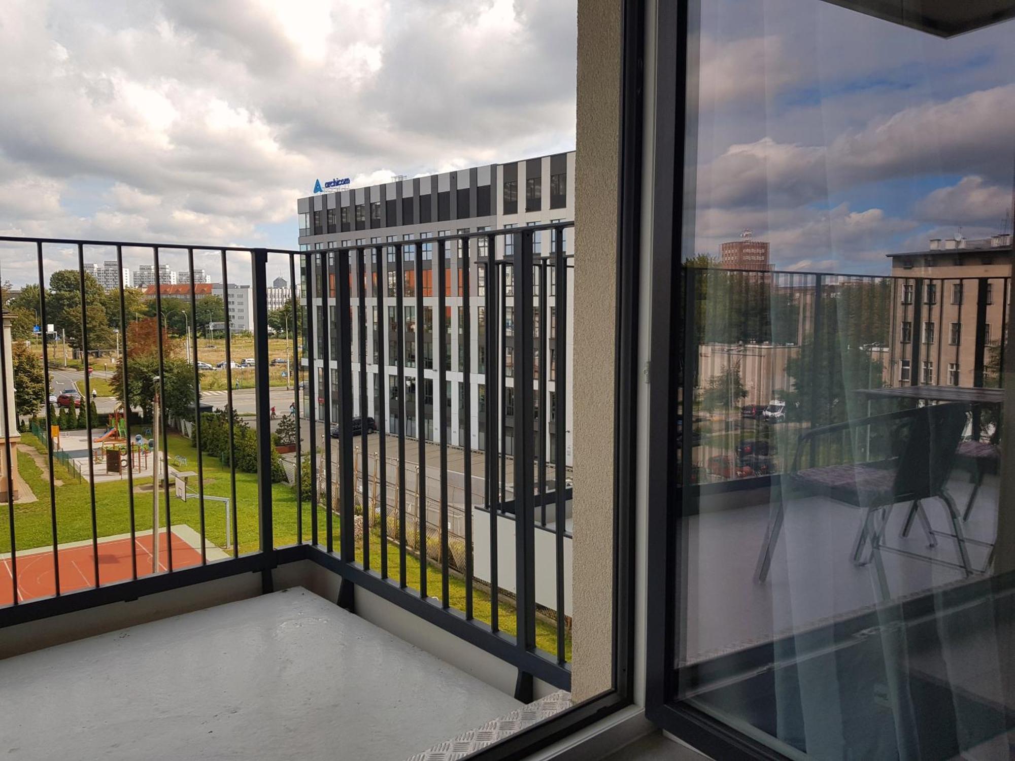 Harry'S Apartment/Centrum/Parking Wrocław Buitenkant foto